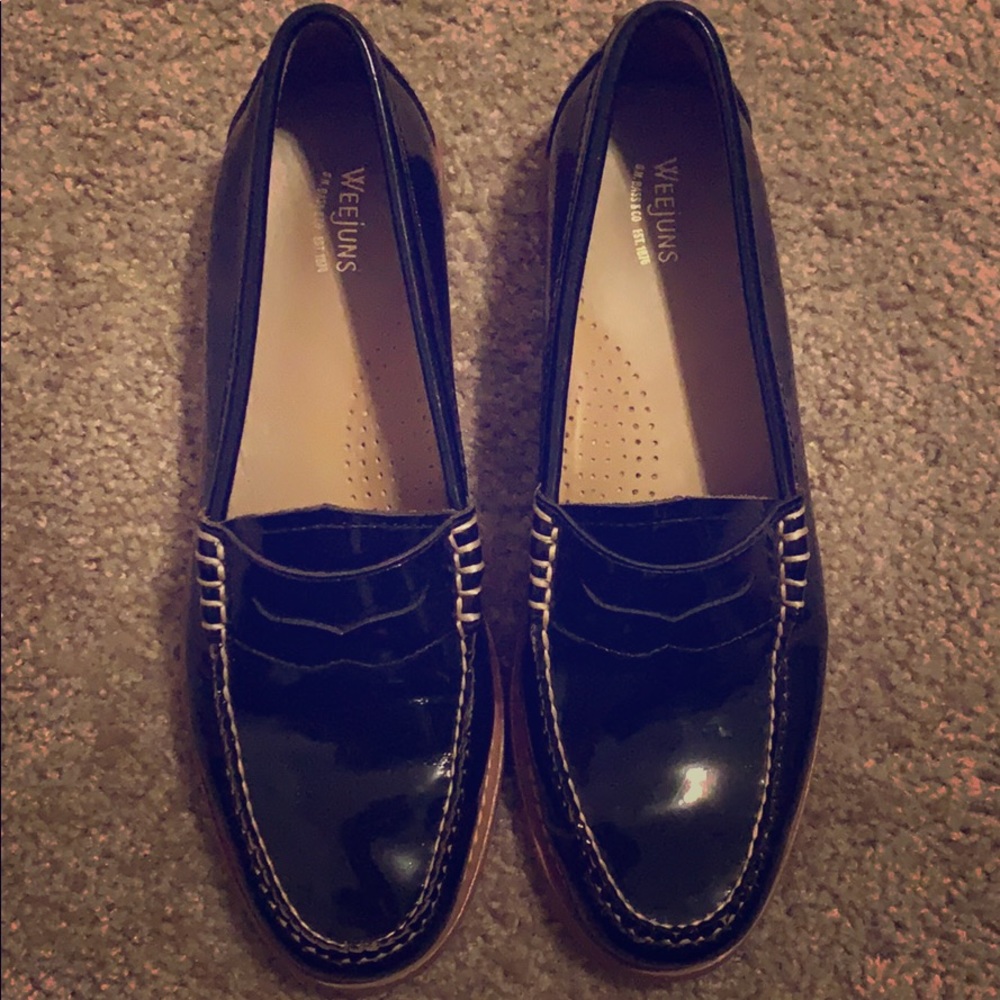 Glossy leather Weejuns G.H. Bass Co